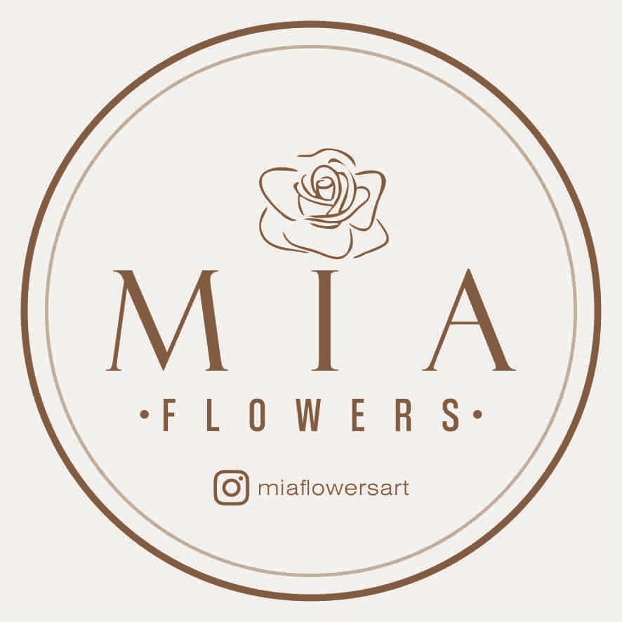 MİA FLOWERS